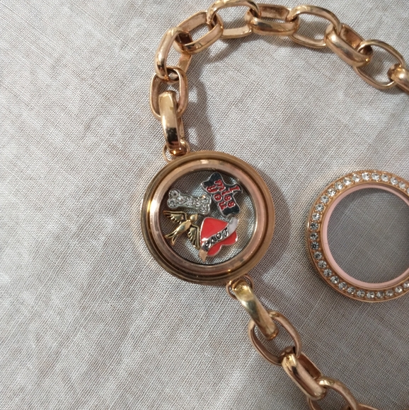 Origami Owl Rose Gold Tone Bracelet with Charms and Case - Picture 2 of 4